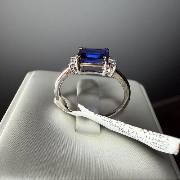 NWT 1.07ctw east/west,  blue sapphire w/ accent diamonds in 14kt WG ring! - Picture 10 of 13